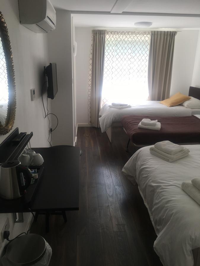 W12 Studios & Rooms 伦敦 外观 照片